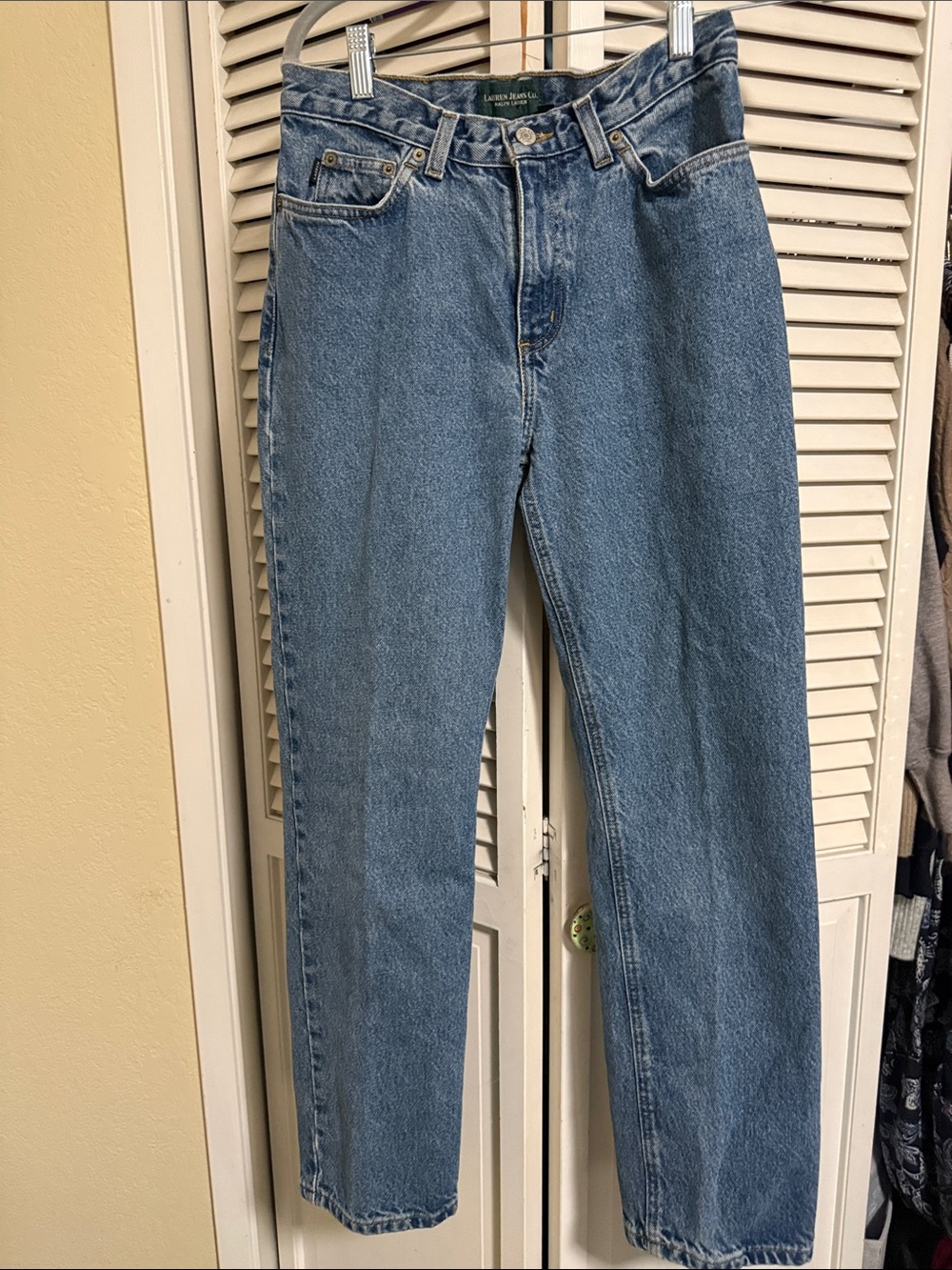 Women’s jeans